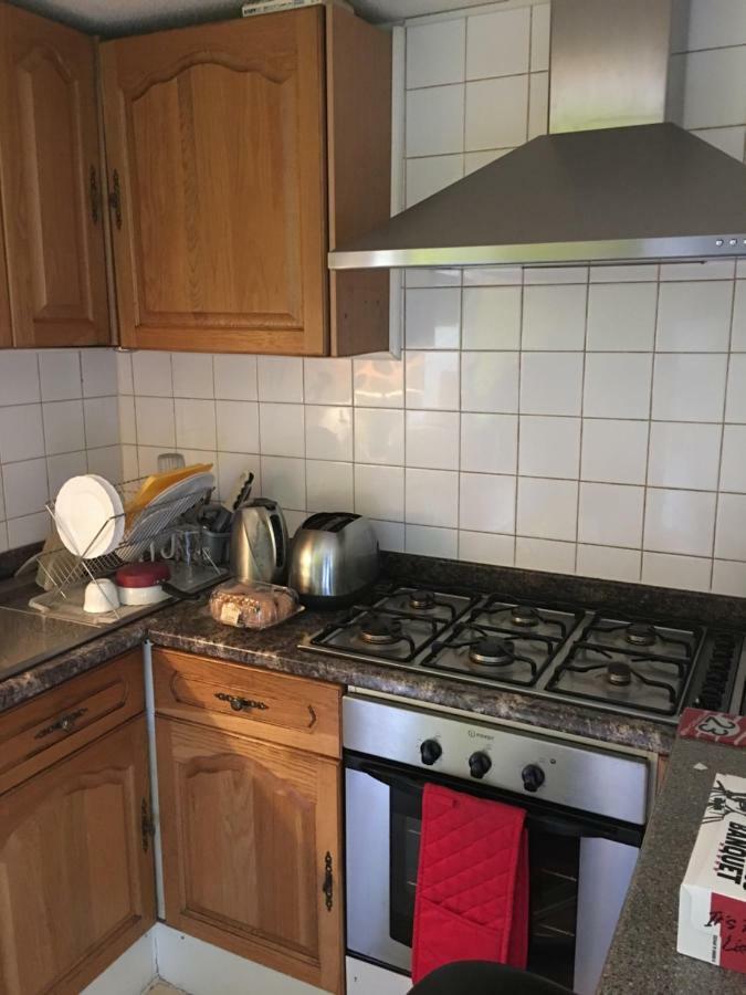 Apartmán Travelling Stop Swindon Exteriér fotografie