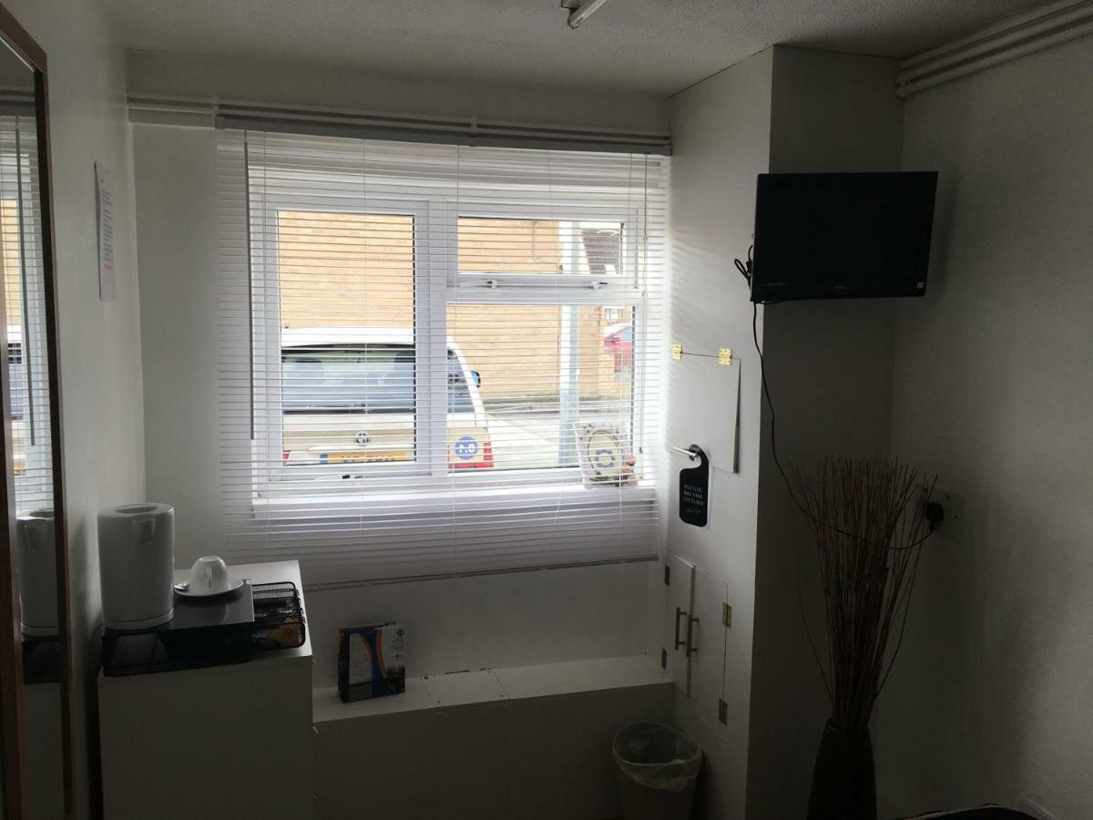 Apartmán Travelling Stop Swindon Exteriér fotografie