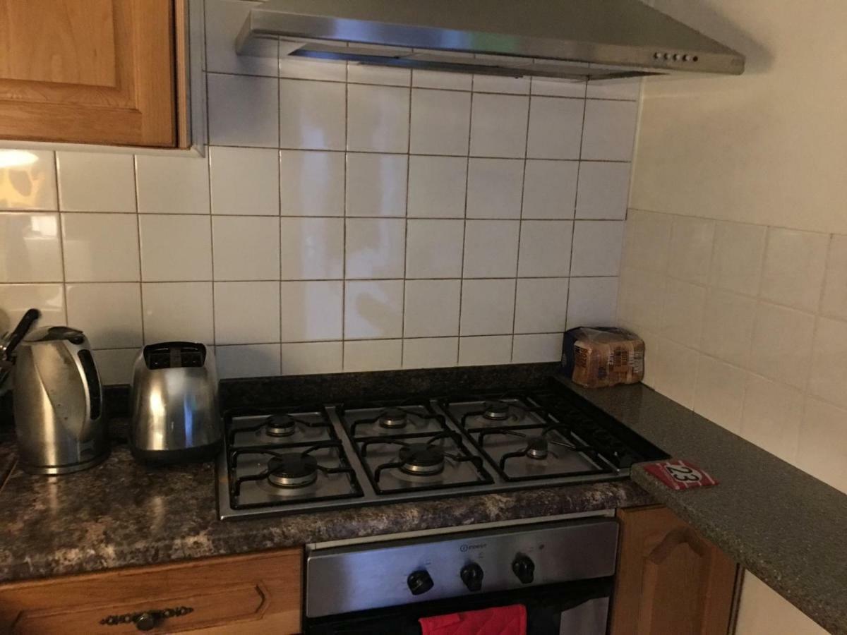 Apartmán Travelling Stop Swindon Exteriér fotografie